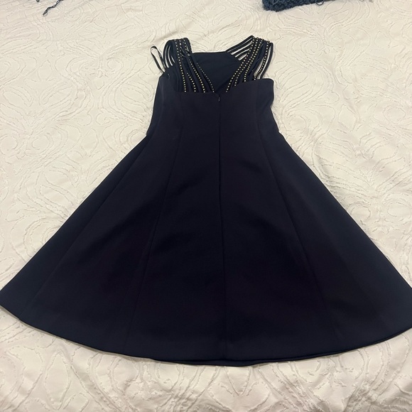 Guess navy dress with gold details - Picture 2 of 5